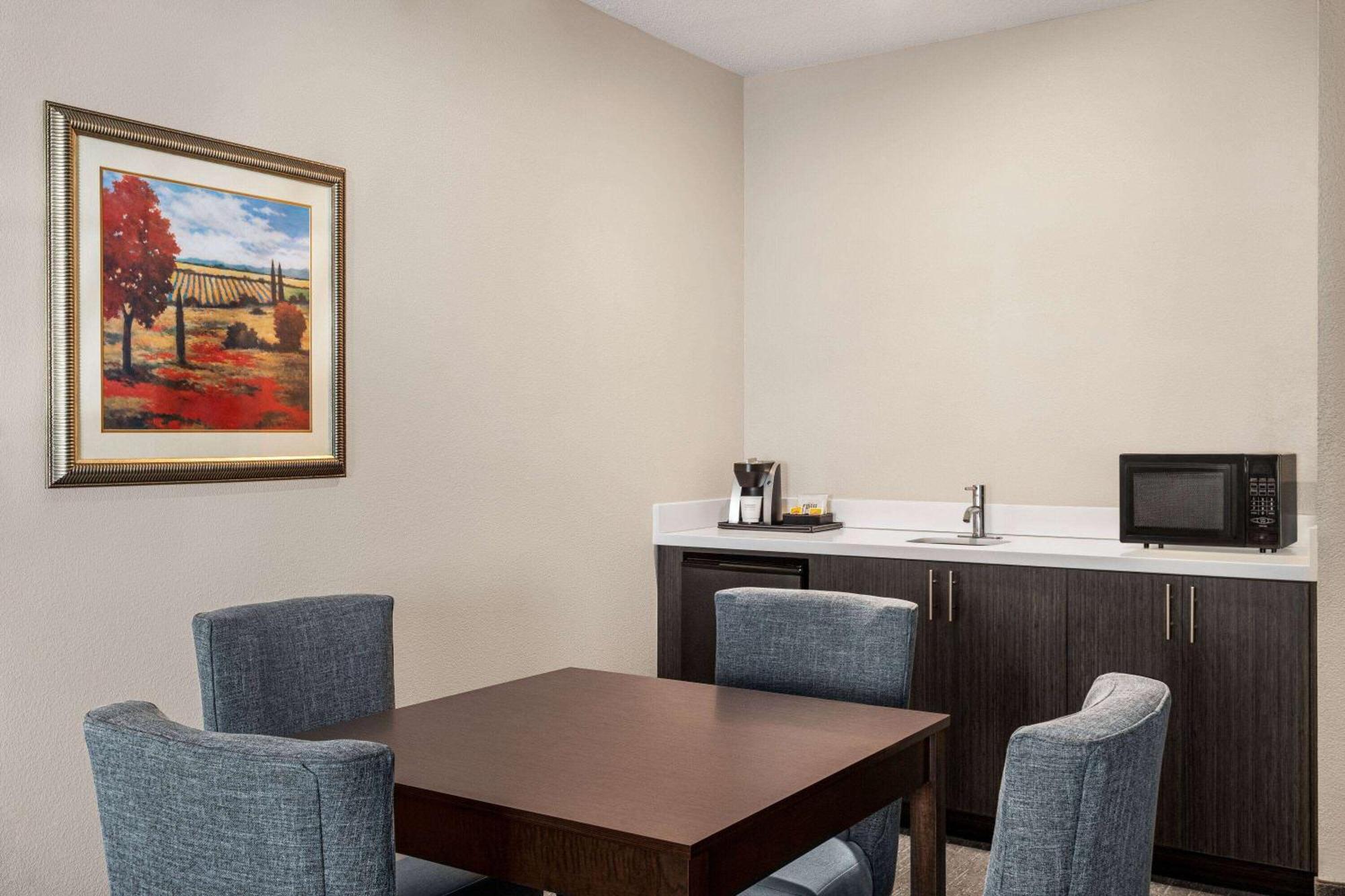 Wingate By Wyndham Savannah I-95 North Port Wentworth Ngoại thất bức ảnh