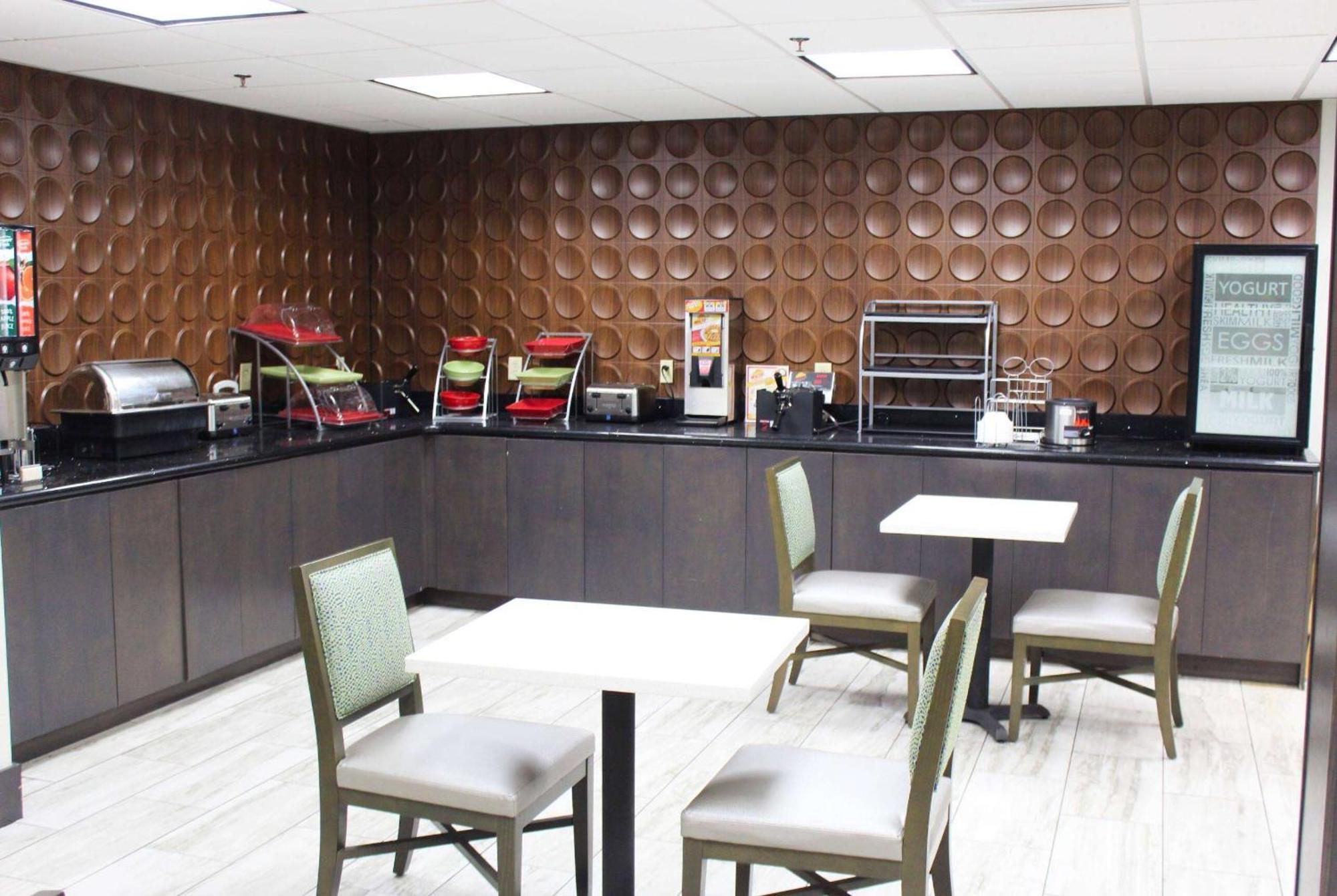 Wingate By Wyndham Savannah I-95 North Port Wentworth Ngoại thất bức ảnh