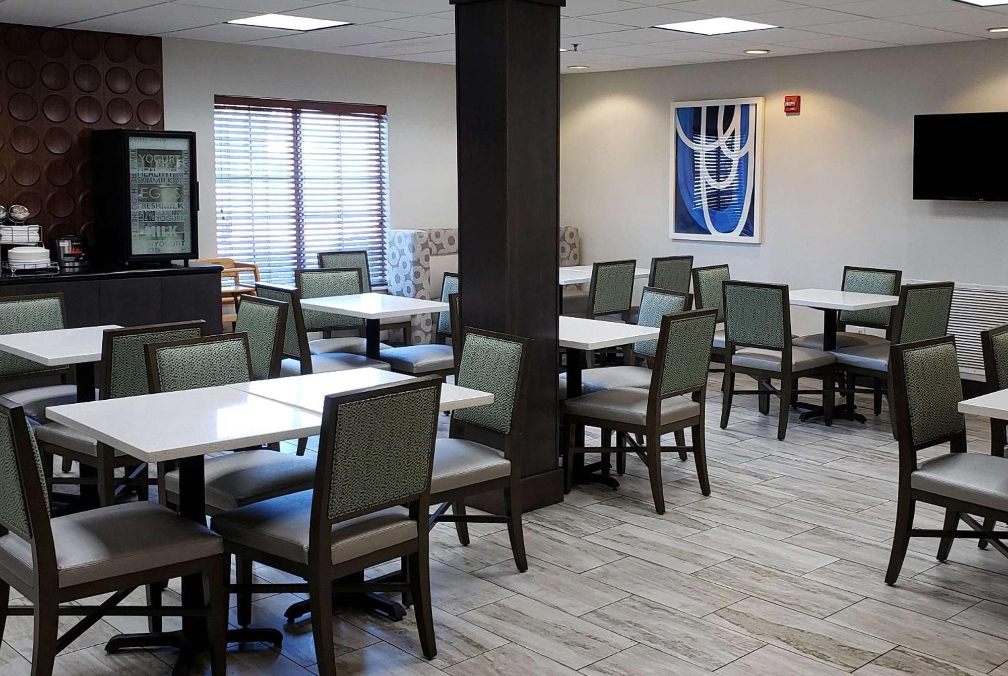 Wingate By Wyndham Savannah I-95 North Port Wentworth Ngoại thất bức ảnh