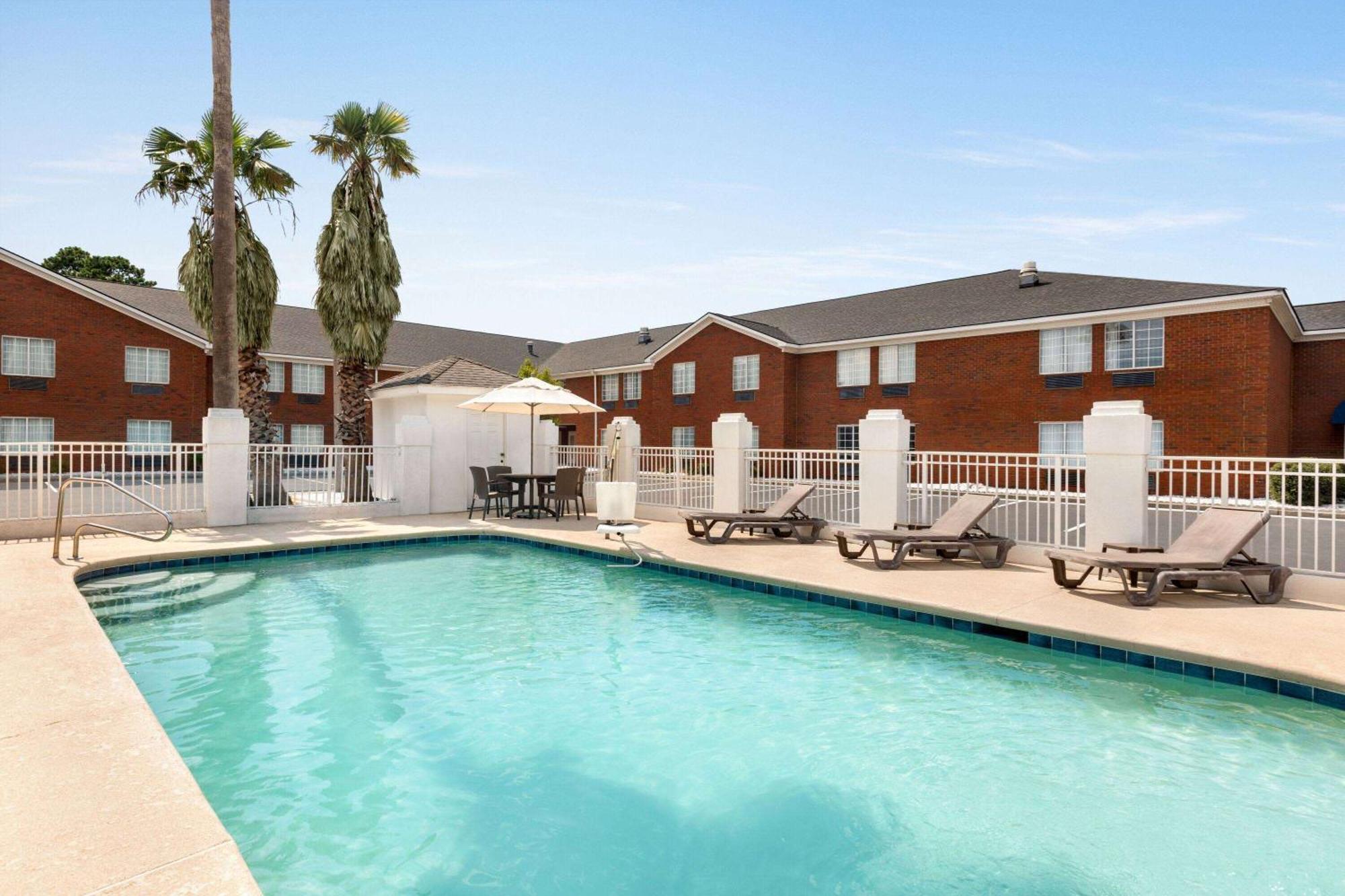 Wingate By Wyndham Savannah I-95 North Port Wentworth Ngoại thất bức ảnh